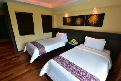Deluxe senza vista con letti singoli — R-Mar Resort and Spa Patong, Phuket